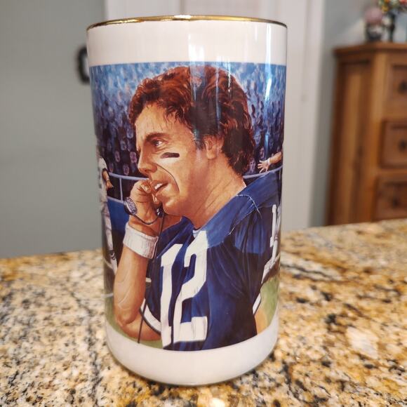 Roger Staubach Best of Football Mug 1987 by Charles Soileau 12 Oz - Picture 4 of 8